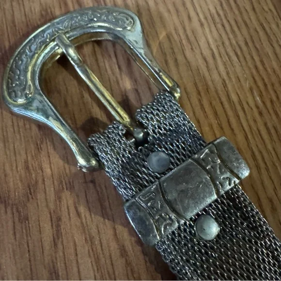 Silver Toned Metal Mesh Women’s Ornate Engraved Waist Belt Antique 38” Y2k Retro